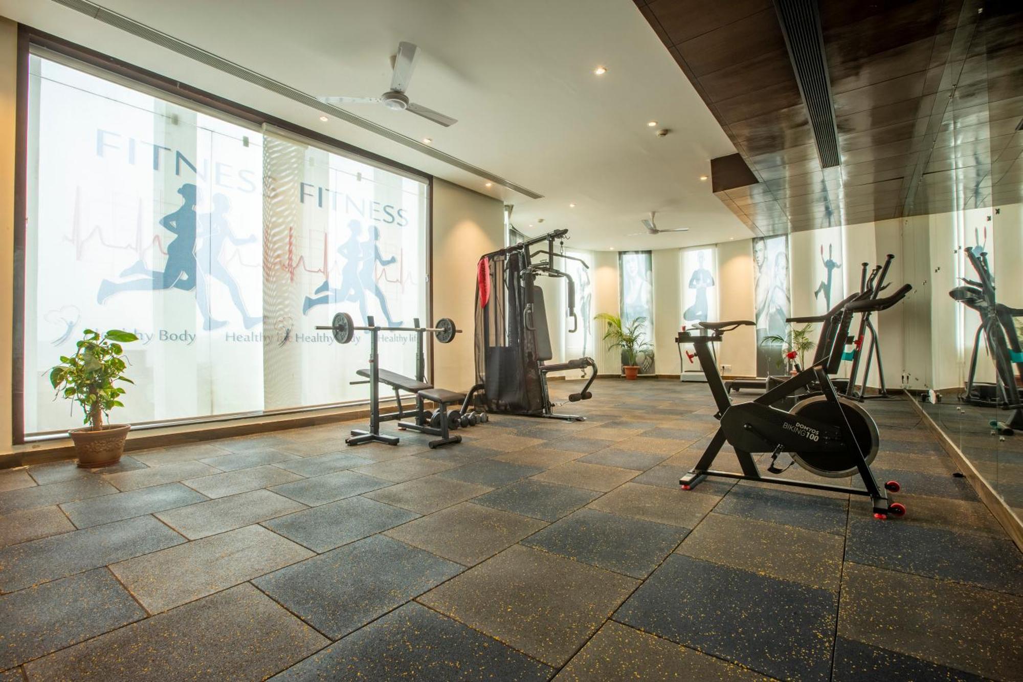 Inde Reva Resort Rishikesh リシケーシュ エクステリア 写真