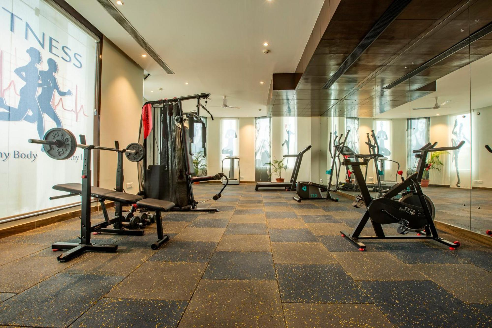 Inde Reva Resort Rishikesh リシケーシュ エクステリア 写真