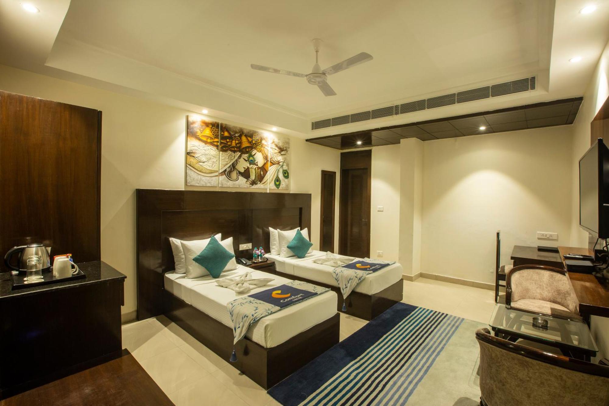 Inde Reva Resort Rishikesh リシケーシュ エクステリア 写真